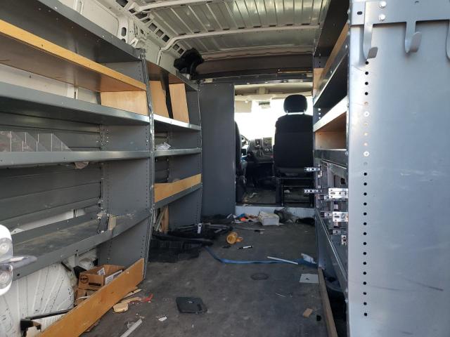 3C6TRVDG9JE106888 - 2018 RAM PROMASTER 2500 HIGH Weiß Foto 10
