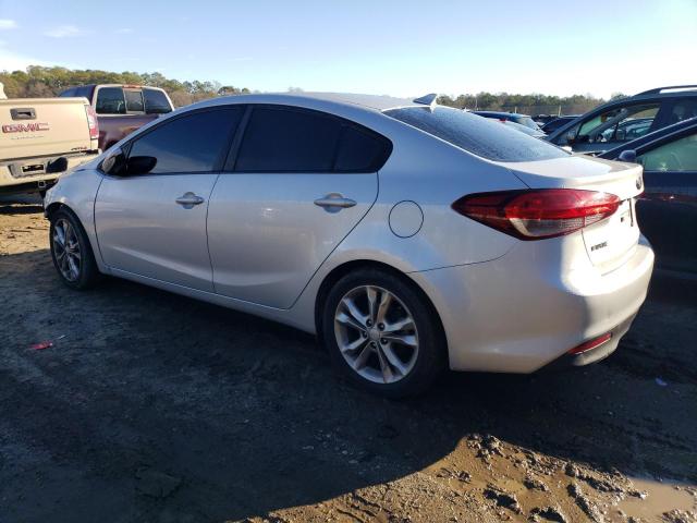 3KPFK4A7XHE104313 - 2017 KIA FORTE LX SILVER photo 2