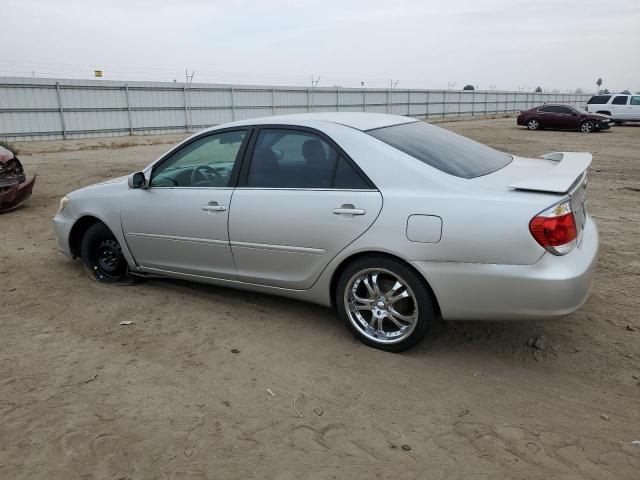 4T1BE32KX6U671344 - 2006 TOYOTA CAMRY LE SILVER photo 2