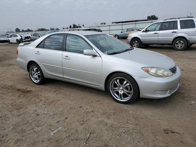 4T1BE32KX6U671344 - 2006 TOYOTA CAMRY LE SILVER photo 4