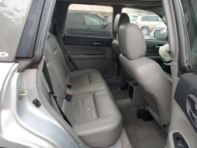 JF1SG65624H728310 - 2004 SUBARU FORESTER 2.5XS Серебристый фото 11
