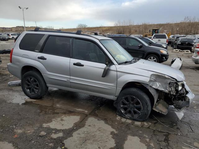 JF1SG65624H728310 - 2004 SUBARU FORESTER 2.5XS Серебристый фото 4