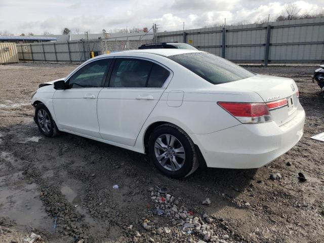 1HGCP2F4XCA194843 - 2012 HONDA ACCORD LXP WHITE photo 2