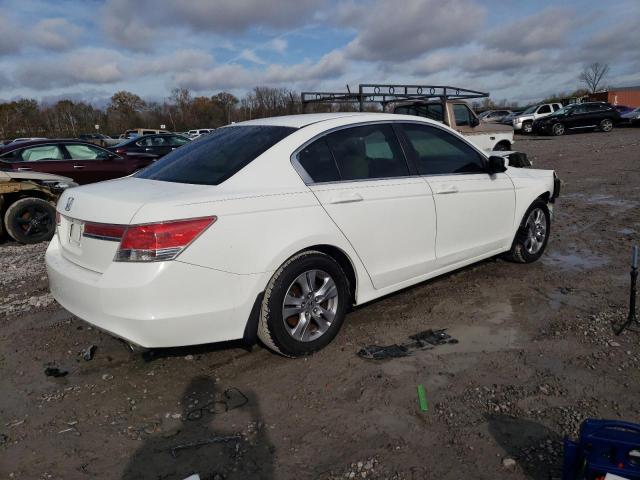 1HGCP2F4XCA194843 - 2012 HONDA ACCORD LXP WHITE photo 3