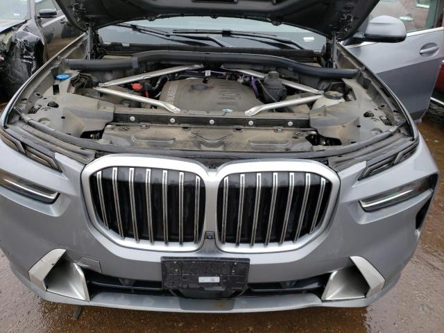 5UX23EM08P9P20562 - 2023 BMW X7 XDRIVE40I GRAY photo 12