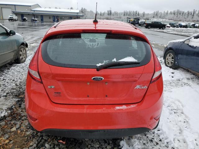 3FADP4EJ1DM164355 - 2013 FORD FIESTA SE RED photo 6