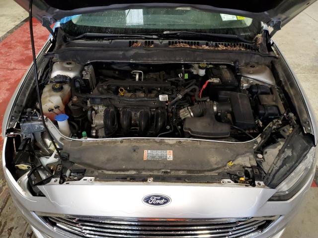 3FA6P0H7XHR364922 - 2017 FORD FUSION SE SILVER photo 11