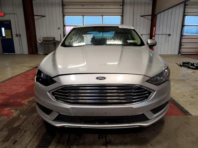 3FA6P0H7XHR364922 - 2017 FORD FUSION SE SILVER photo 5