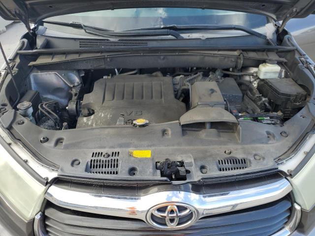 5TDKKRFH6FS071407 - 2015 TOYOTA HIGHLANDER XLE GRAY photo 12