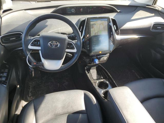 JTDKARFU6J3547102 - 2018 TOYOTA PRIUS WHITE photo 8