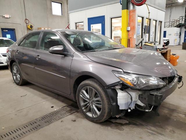 4T1BF1FK7HU270493 - 2017 TOYOTA CAMRY LE GRAY photo 4