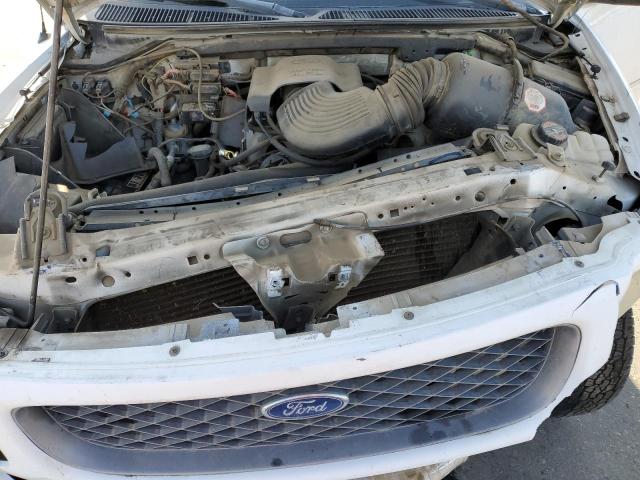 1FTZX18W6WKB77666 - 1998 FORD F150 WHITE photo 9