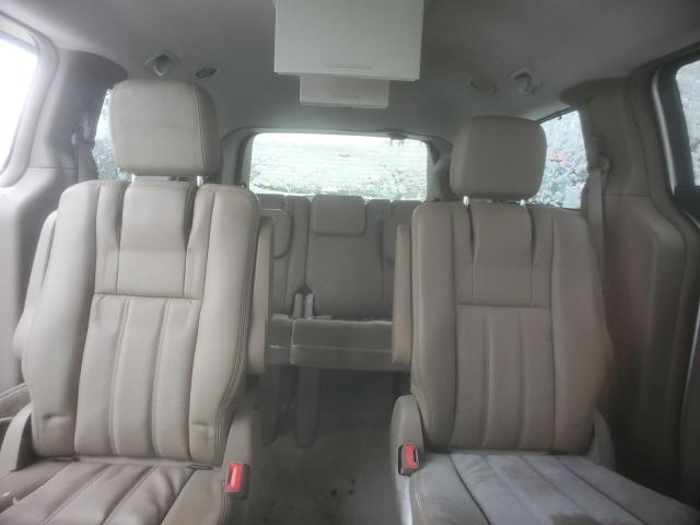 2A4RR8DG1BR706058 - 2011 CHRYSLER TOWN & COU TOURING L CREAM photo 10