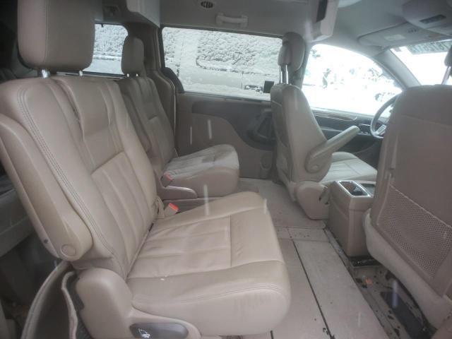 2A4RR8DG1BR706058 - 2011 CHRYSLER TOWN & COU TOURING L CREAM photo 11