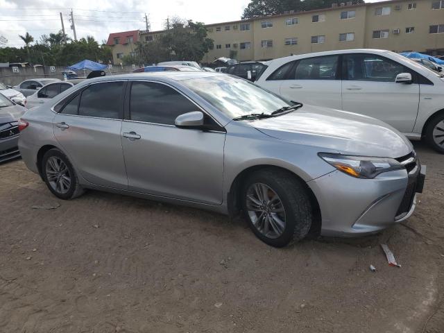 4T1BF1FK4HU426778 - 2017 TOYOTA CAMRY LE SILVER photo 4