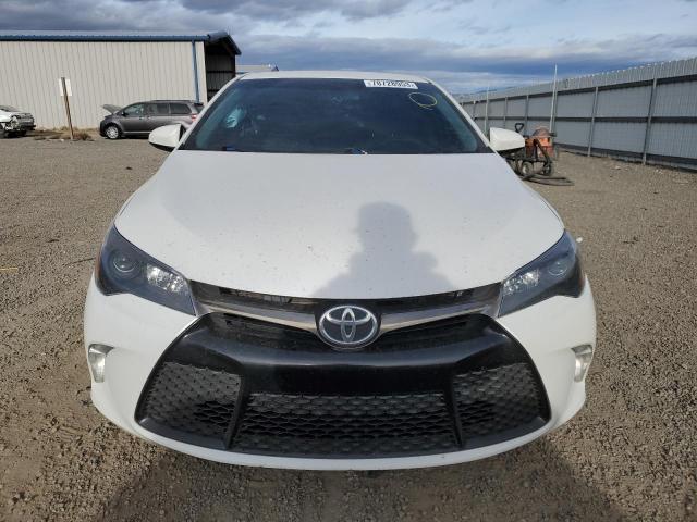 4T1BF1FK6FU050663 - 2015 TOYOTA CAMRY LE WHITE photo 5