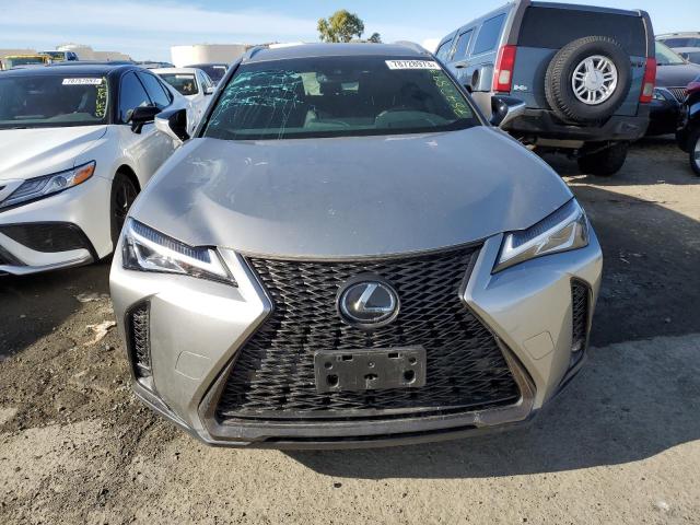 JTHY3JBHXK2020684 - 2019 LEXUS UX 200 SILVER photo 5