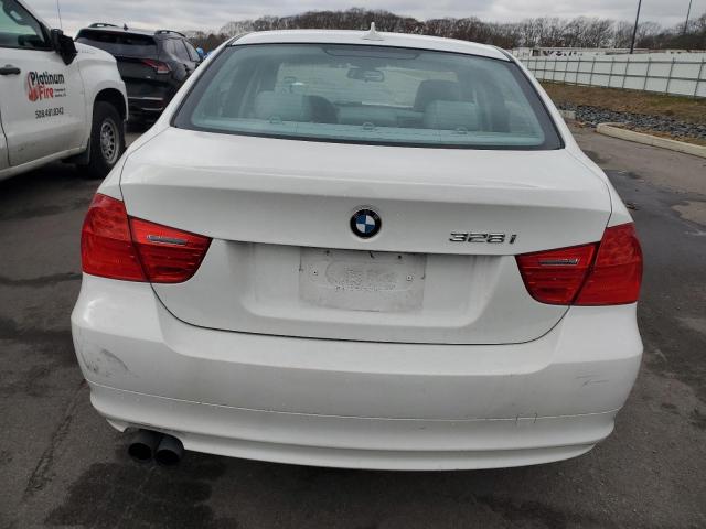 WBAPK5C52BA661780 - 2011 BMW 328 XI SULEV WHITE photo 6