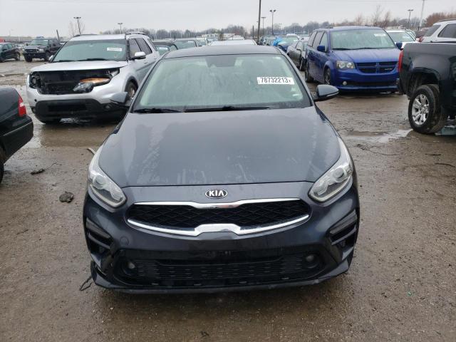 3KPF54AD8KE056444 - 2019 KIA FORTE EX GRAY photo 5