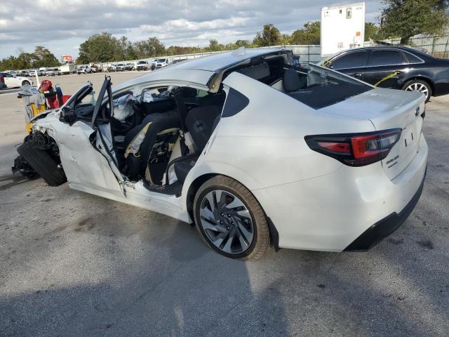 4S3BWAM69P3017996 - 2023 SUBARU LEGACY LIMITED WHITE photo 2