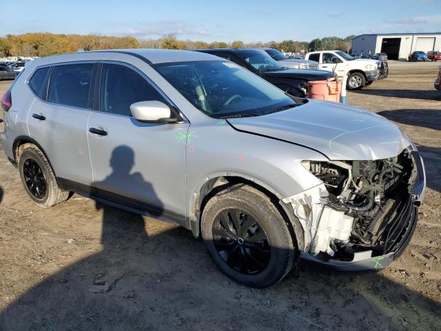 5N1AT2MT4KC767472 - 2019 NISSAN ROGUE S SILVER photo 4