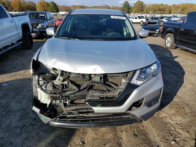 5N1AT2MT4KC767472 - 2019 NISSAN ROGUE S SILVER photo 5