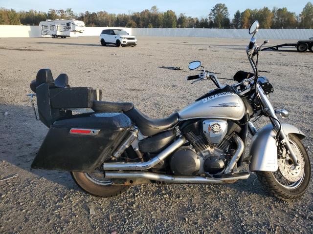 2006 HONDA VTX1300 R, 