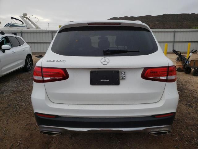 WDC0G4JB2JV045586 - 2018 MERCEDES-BENZ GLC 300 WHITE photo 6