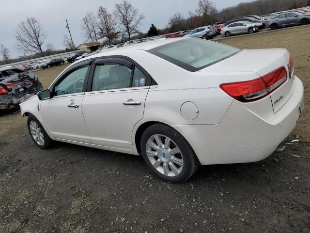 3LNHL2GC5CR834089 - 2012 LINCOLN MKZ WHITE photo 2