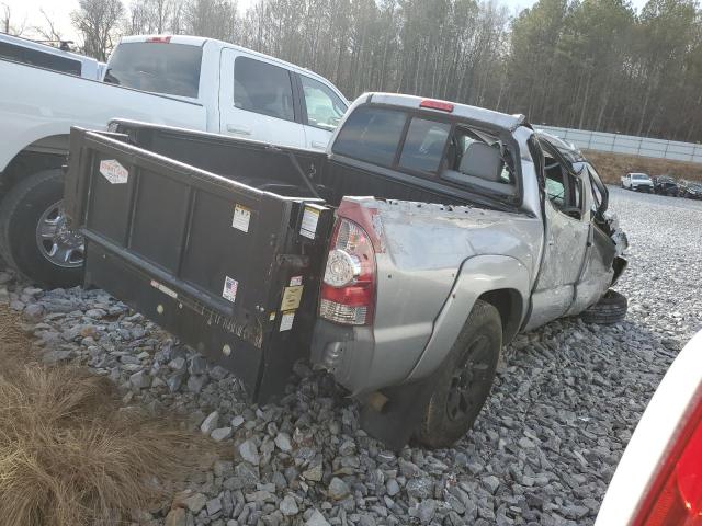 5TFJU4GN4EX057060 - 2014 TOYOTA TACOMA DOUBLE CAB PRERUNNER SILVER photo 3