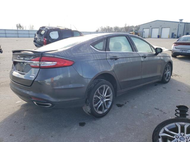 3FA6P0H91HR417024 - 2017 FORD FUSION SE GRAY photo 3