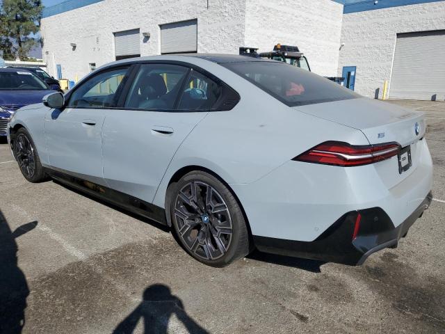 WBY33FK01RCN99702 - 2024 BMW I5 EDRIVE 40 SILVER photo 2