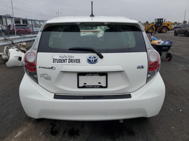 JTDKDTB33D1553084 - 2013 TOYOTA PRIUS C WHITE photo 6