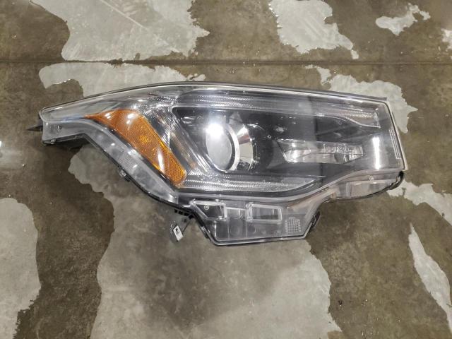 1GKKNVLS9KZ194213 - 2019 GMC ACADIA ALL TERRAIN WHITE photo 13