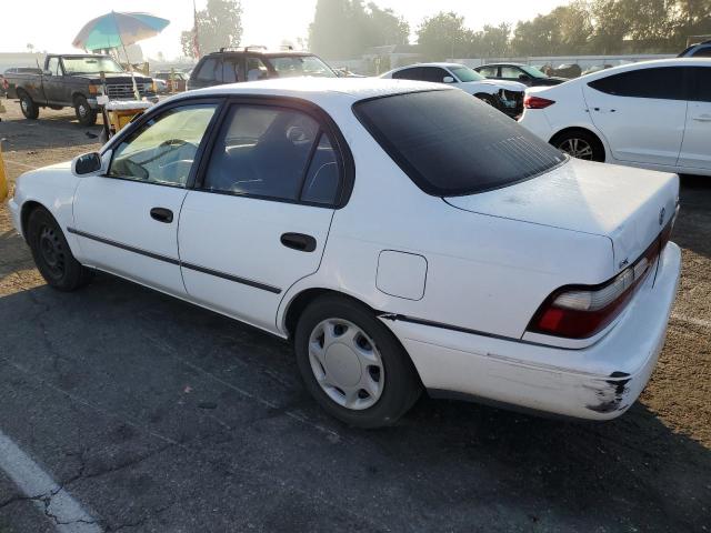 1NXBB02E4VZ511976 - 1997 TOYOTA COROLLA DX WHITE photo 2