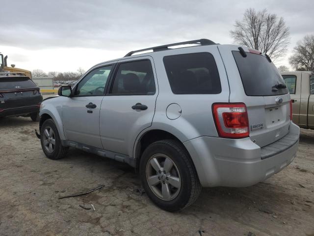 1FMCU0DG6CKB54533 - 2012 FORD ESCAPE XLT SILVER photo 2