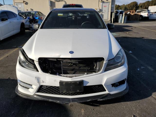 WDDGF4HB4DA777121 - 2013 MERCEDES-BENZ C 250 WHITE photo 5