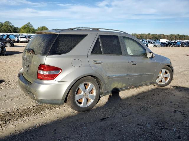 4JGBB75E86A003081 - 2006 MERCEDES-BENZ ML 500 SILVER photo 3