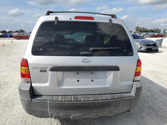 1FMYU93135DA11604 - 2005 FORD ESCAPE XLT SILVER photo 6