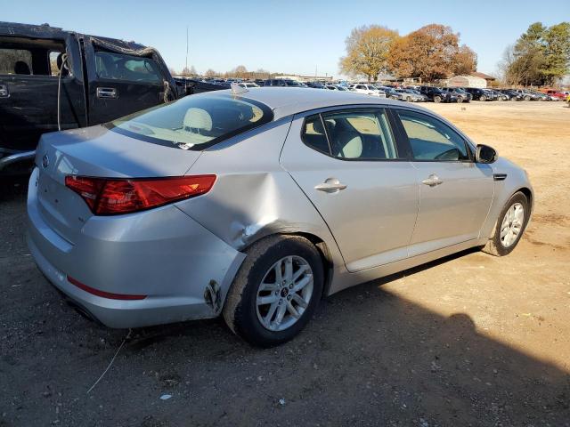 KNAGM4A79B5056348 - 2011 KIA OPTIMA LX SILVER photo 3