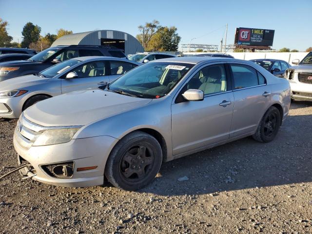 2010 FORD FUSION SE, 