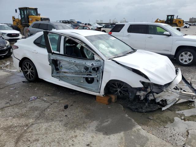 4T1G11AK2PU770586 - 2023 TOYOTA CAMRY SE NIGHT SHADE WHITE photo 4