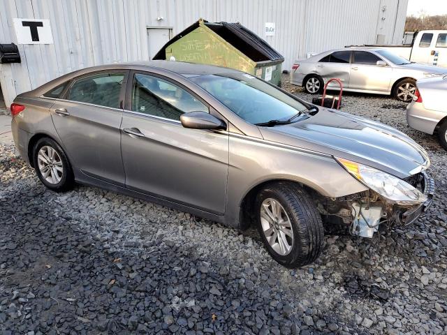 5NPEB4AC9DH798460 - 2013 HYUNDAI SONATA GLS SILVER photo 4