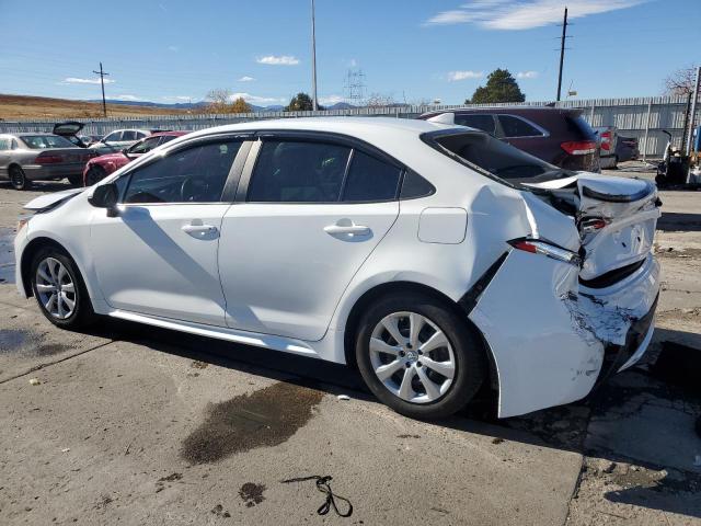 5YFEPMAE5MP226159 - 2021 TOYOTA COROLLA LE WHITE photo 2