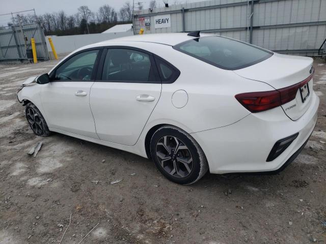 3KPF24AD6KE101695 - 2019 KIA FORTE FE WHITE photo 2