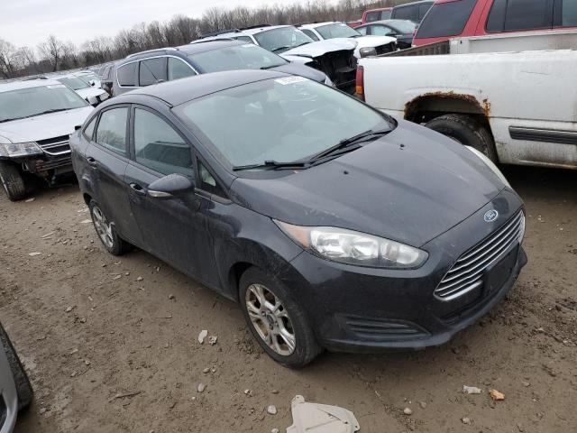 3FADP4BJ3FM160220 - 2015 FORD FIESTA SE BLACK photo 4