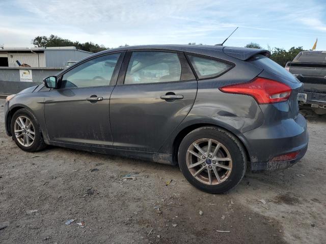 1FADP3K29GL203917 - 2016 FORD FOCUS SE GRAY photo 2