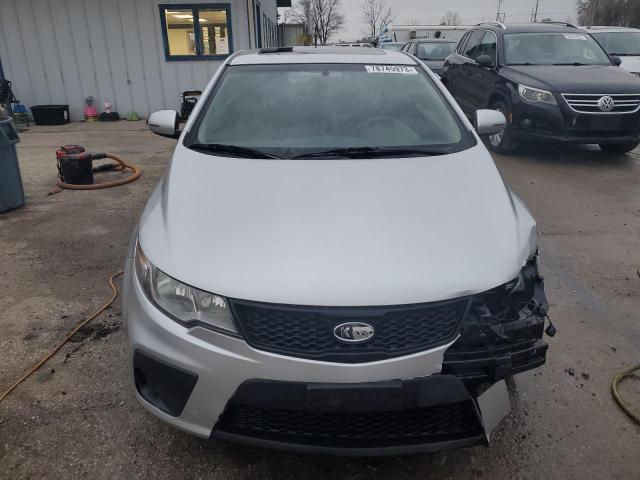 KNAFU6A24C5579046 - 2012 KIA FORTE EX SILVER photo 5