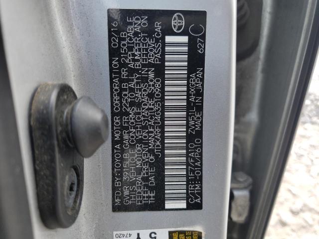 JTDKARFU4G3510980 - 2016 TOYOTA PRIUS SILVER photo 12