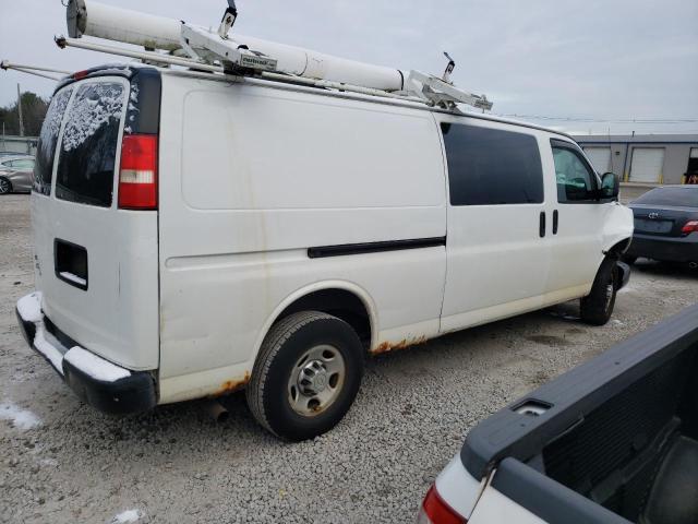 1GCZGUCGXC1124844 - 2012 CHEVROLET EXPRESS G3 WHITE photo 3